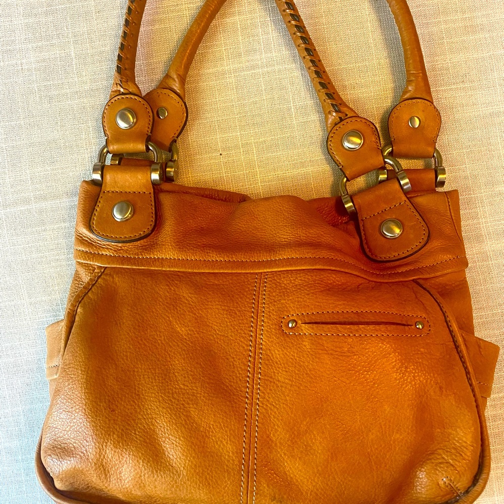 B. Makowsky buttery soft leather light tan color shoulder bag with many pockets
